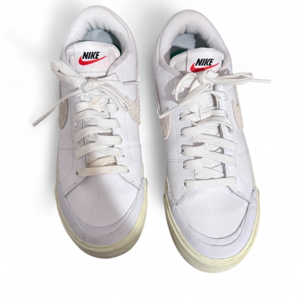Nike Women's Court Legacy Lift Platform​​